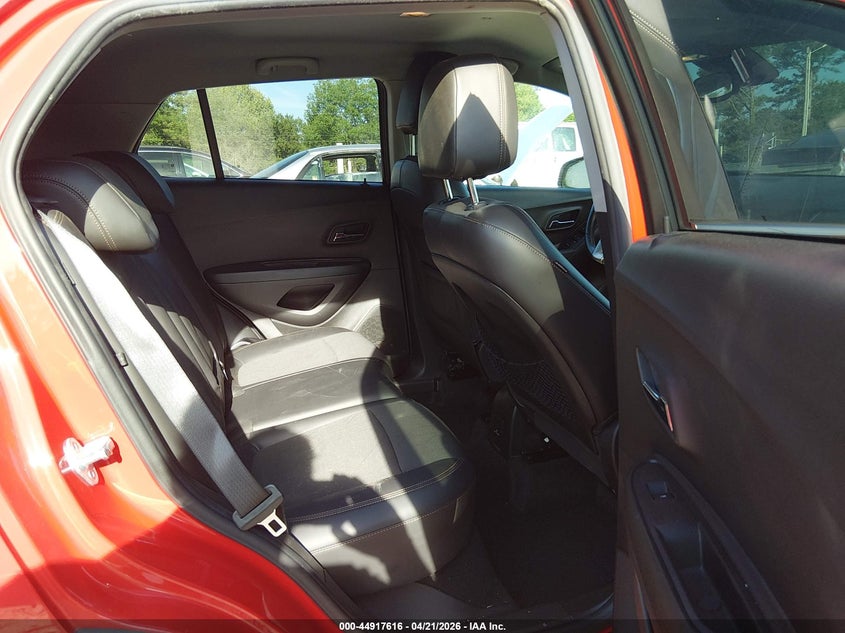 2020 Chevrolet Trax VIN KL7CJLSBXLB341440 IAAI salvage auction — FRONT & REAR, Salvage Title, sold $1,250 on 2026-07-13 (photo 8)