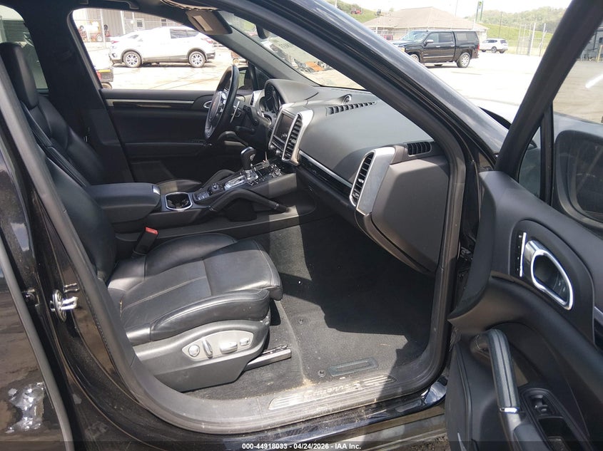 2014 Porsche Cayenne VIN WP1AB2A27ELA58816 IAAI salvage auction — FRONT END, Salvage (West Virginia), sold $3,000 on 2026-07-09 (photo 5)