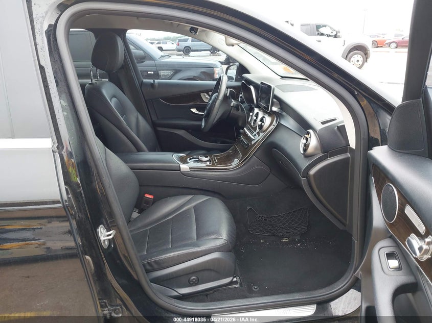 2019 Mercedes-benz Glc VIN WDC0G4JB1KV174677 IAAI salvage auction — FRONT END, Original (Texas), sold $6,000 on 2026-07-29 (photo 5)