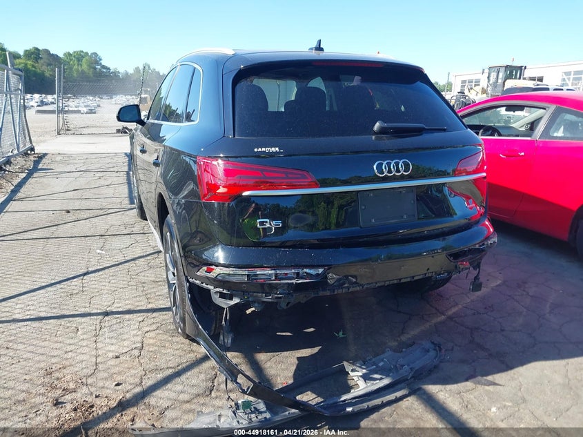 2021 Audi Q5 VIN WA1BAAFY1M2015264 IAAI salvage auction — REAR END, Salvage Title, sold $7,750 on 2026-07-30 (photo 6)