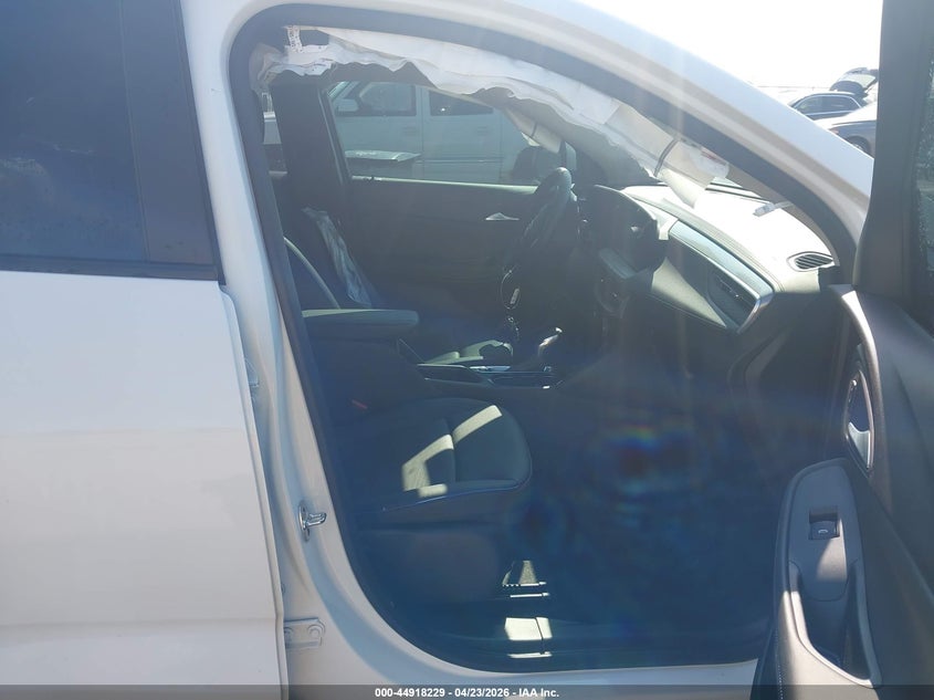 2025 Buick Encore gx VIN KL4AMESL1SB005125 IAAI salvage auction — FRONT END, Salvage Title, sold $4,525 on 2026-07-10 (photo 5)