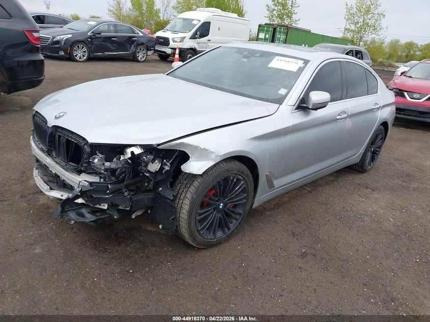2019 BMW 5er VIN WBAJA7C57KWW25350 IAAI salvage auction — FRONT END, Mv-907A (New York), sold $8,900 on 2026-07-07 (photo 2)