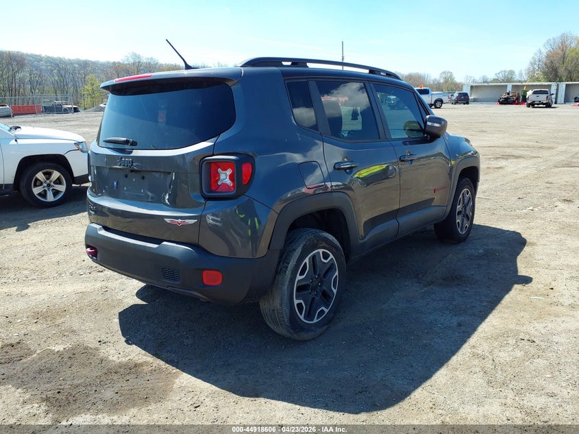2017 Jeep Renegade VIN ZACCJBCB1HPG62937 IAAI salvage auction — LEFT SIDE, Salvage (New Jersey), sold $2,350 on 2026-07-09 (photo 4)