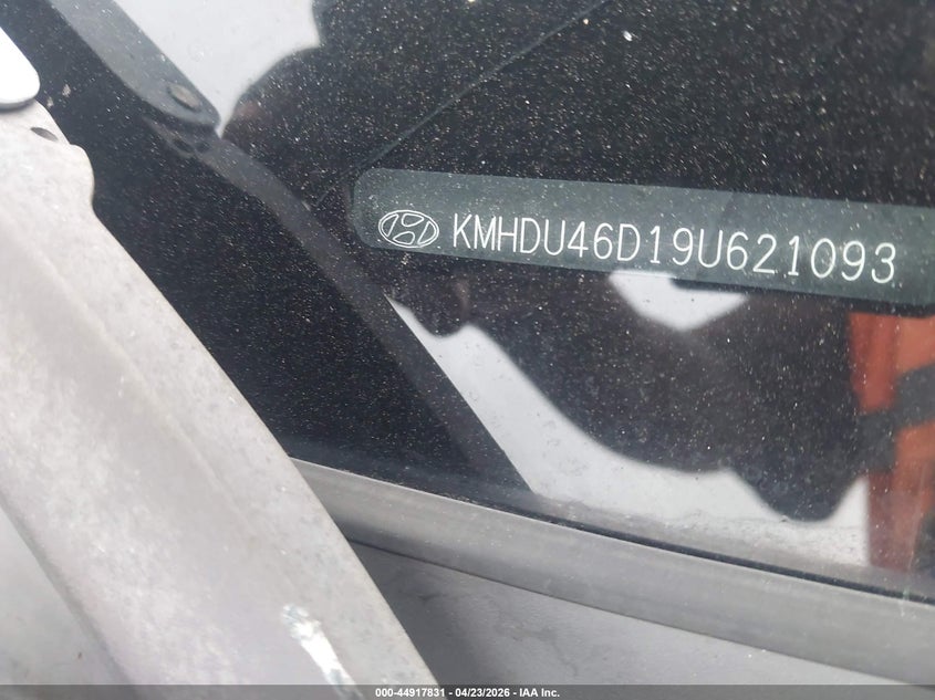 2009 Hyundai Elantra VIN KMHDU46D19U621093 IAAI salvage auction — FRONT & REAR, Salvage (Texas), sold $75 on 2026-07-28 (photo 9)