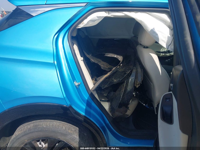 2025 Buick Encore gx VIN KL4AMDSL2SB052769 IAAI salvage auction — BIO HAZARD, Parts Only (Arkansas), sold $1,550 on 2026-07-29 (photo 8)