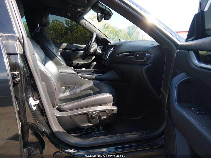 2017 Maserati Levante VIN ZN661XUA4HX225784 IAAI salvage auction — FRONT END, Clear (Virginia), sold $25 on 2026-08-03 (photo 5)