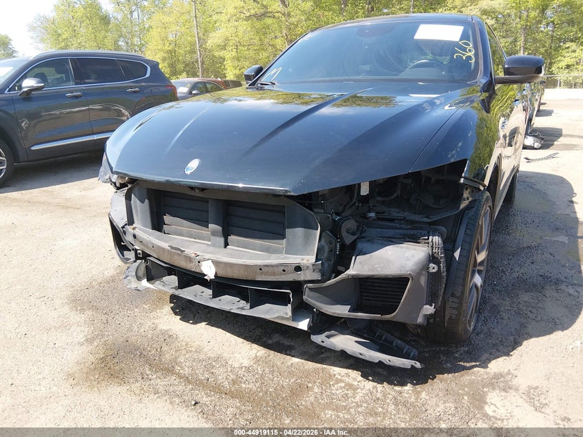 2017 Maserati Levante VIN ZN661XUA4HX225784 IAAI salvage auction — FRONT END, Clear (Virginia), sold $25 on 2026-08-03 (photo 6)