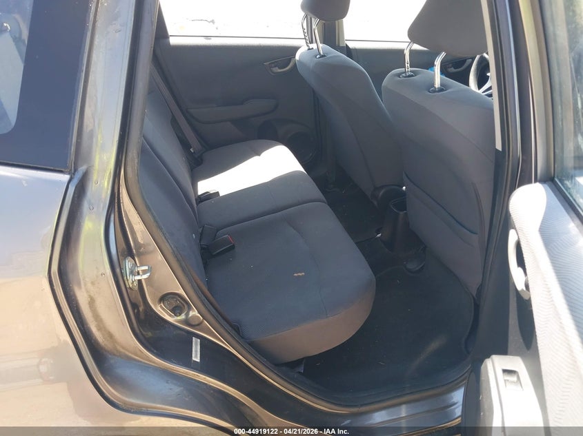 2013 Honda Fit VIN JHMGE8H33DC028794 IAAI salvage auction — REAR END, Salvage Title, sold $900 on 2026-07-14 (photo 8)