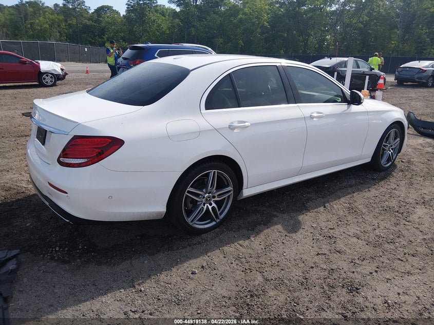 2019 Mercedes-benz E-klasse VIN WDDZF4JB5KA505984 IAAI salvage auction — UNDERCARRIAGE, Salvage (South Carolina), sold $7,350 on 2026-07-15 (photo 4)