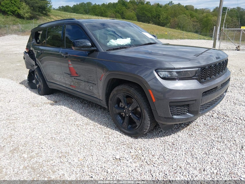 2021 Jeep Grand cherokee VIN 1C4RJKAG6M8163268 IAAI salvage auction — REAR END, Salvage Title, sold $7,800 on 2026-09-01 (photo 1)