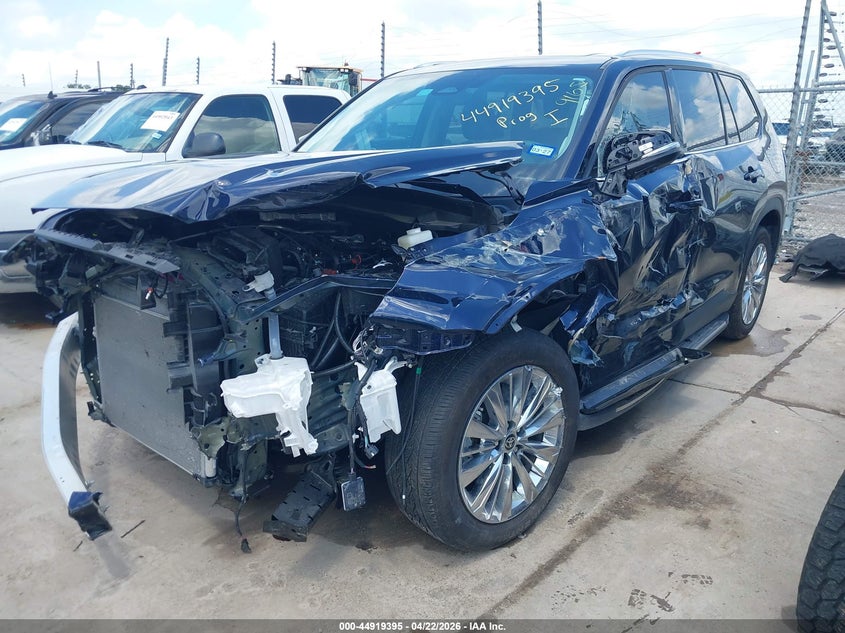 2025 Toyota Highlander VIN 5TDAAAB57SS079165 IAAI salvage auction — FRONT END, Salvage (Texas), sold $16,900 on 2026-07-20 (photo 6)