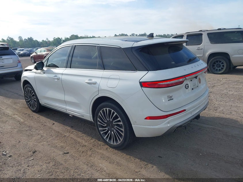 2022 Lincoln Corsair VIN 5LMCJ2DH5NUL11633 IAAI salvage auction — FRONT END, Salvage Title, sold $2,850 on 2026-07-11 (photo 3)