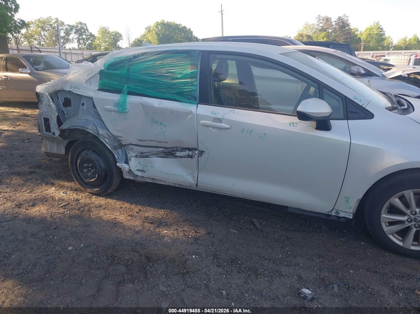 2024 Toyota Corolla VIN JTDBDMHE2RJ005793 IAAI salvage auction — RIGHT SIDE, Salvage (Idaho), sold $4,950 on 2026-07-08 (photo 6)