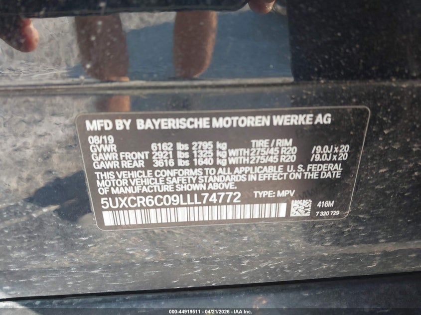 2020 BMW X5 VIN 5UXCR6C09LLL74772 IAAI salvage auction — STORM DAMAGE, Salvage Title, sold $28,550 on 2026-07-16 (photo 9)