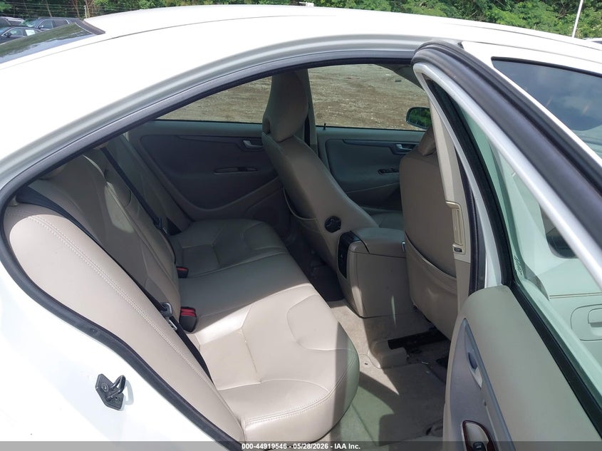 2006 Volvo S60 VIN YV1RS592062508303 IAAI salvage auction — FRONT END, Salvage (Alabama), sold $225 on 2026-07-08 (photo 8)