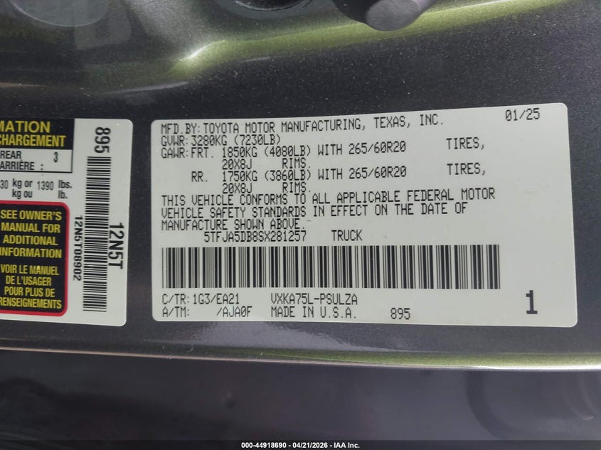 2025 Toyota Tundra VIN 5TFJA5DB8SX281257 IAAI salvage auction — RIGHT SIDE, Salvage (Texas), sold $11,100 on 2026-07-30 (photo 9)