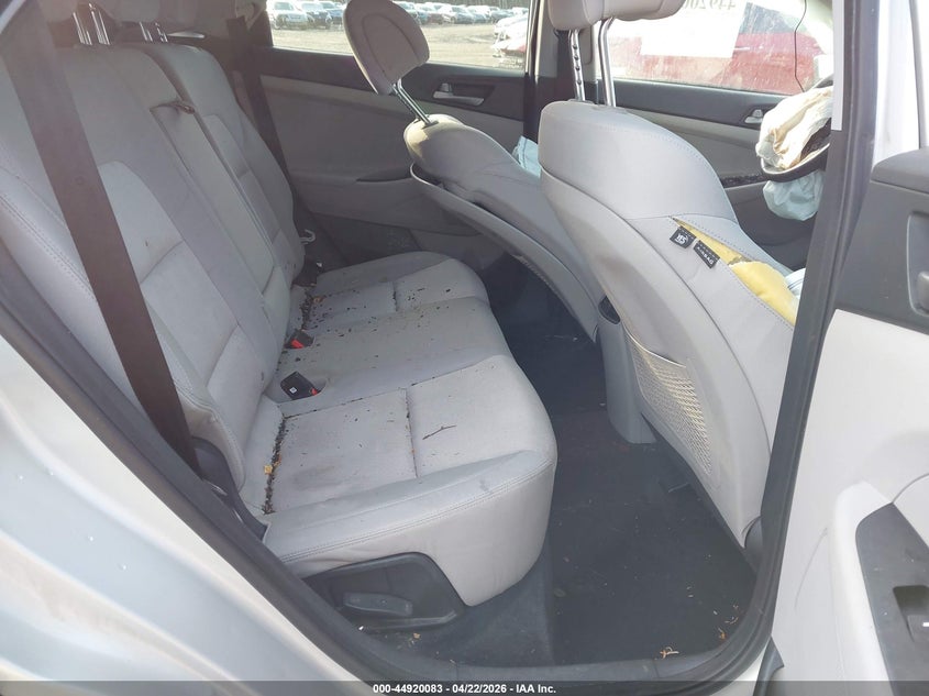 2017 Hyundai Tucson VIN KM8J3CA25HU570038 IAAI salvage auction — ROLLOVER, Salvage (Maine), sold $275 on 2026-07-27 (photo 8)