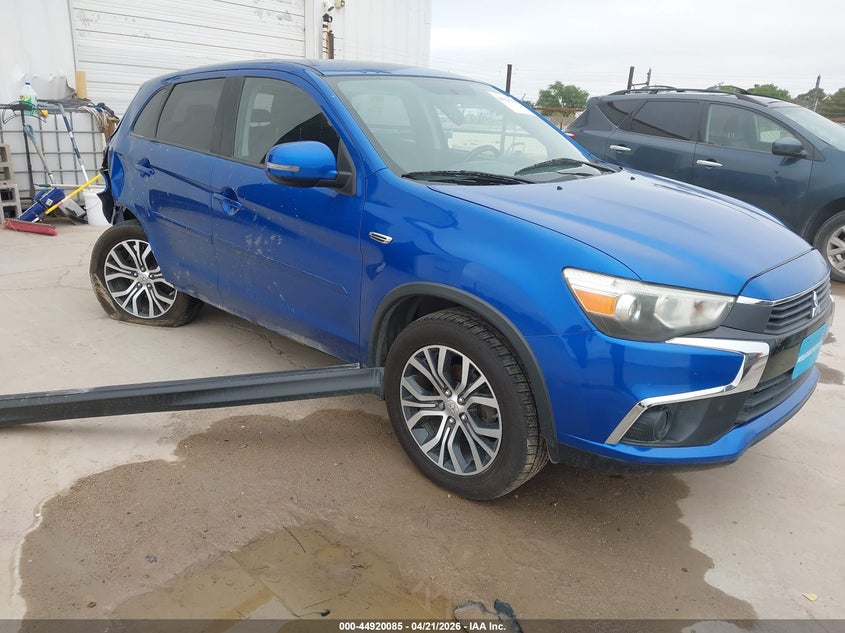 2017 Mitsubishi Outlander VIN JA4AP3AU7HZ027295 IAAI salvage auction — RIGHT REAR, Salvage Title, sold $725 on 2026-07-09 (photo 1)