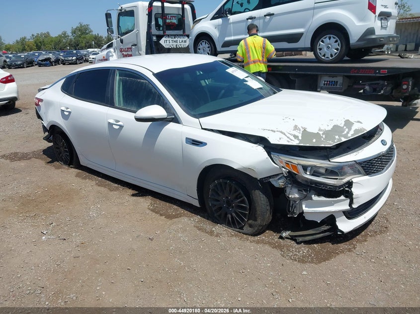 2016 Kia Optima VIN 5XXGT4L36GG019129 IAAI salvage auction — NORMAL WEAR, Salvage (Idaho), sold $900 on 2026-07-29 (photo 1)