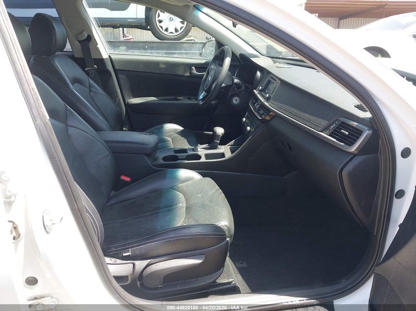 2016 Kia Optima VIN 5XXGT4L36GG019129 IAAI salvage auction — NORMAL WEAR, Salvage (Idaho), sold $900 on 2026-07-29 (photo 5)