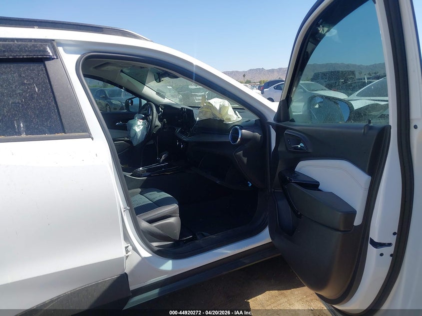 2026 Chevrolet Trax VIN KL77LHEP9TC019785 IAAI salvage auction — FRONT END, Salvage (Arizona), sold $6,525 on 2026-07-14 (photo 5)
