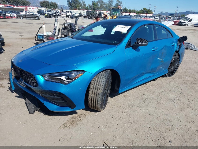 2025 Mercedes-benz VIN W1K5J4GB1SN532936 IAAI salvage auction — SUSPENSION, Salvage (California), sold $8,000 on 2026-08-02 (photo 2)