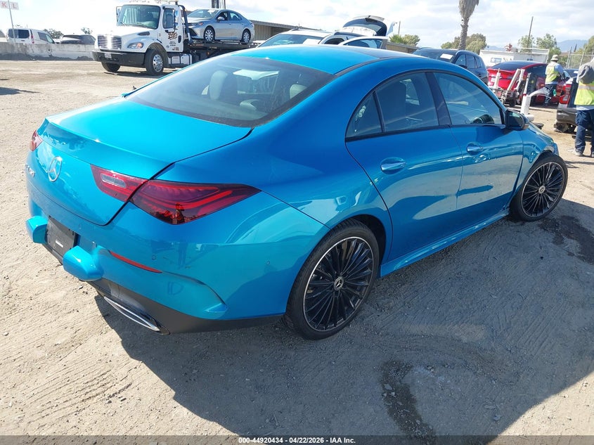 2025 Mercedes-benz VIN W1K5J4GB1SN532936 IAAI salvage auction — SUSPENSION, Salvage (California), sold $8,000 on 2026-08-02 (photo 4)
