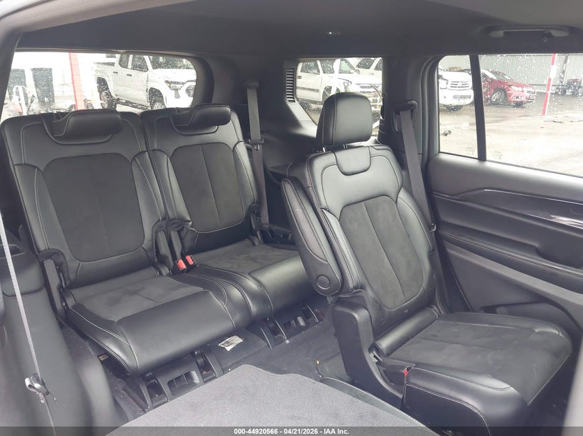 2023 Jeep Grand cherokee VIN 1C4RJKAG7P8752110 IAAI salvage auction — FRONT & REAR, Salvage Title, sold $8,850 on 2026-07-30 (photo 8)