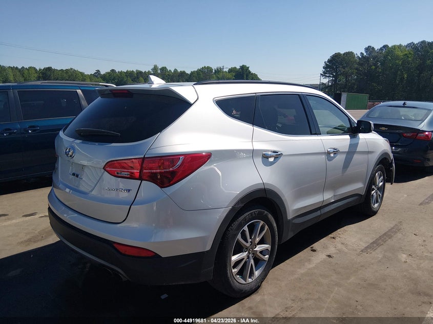 2014 Hyundai Santa fe VIN 5XYZU3LA4EG124971 IAAI salvage auction — FRONT END, Salvage (North Carolina), sold $1,050 on 2026-07-22 (photo 4)