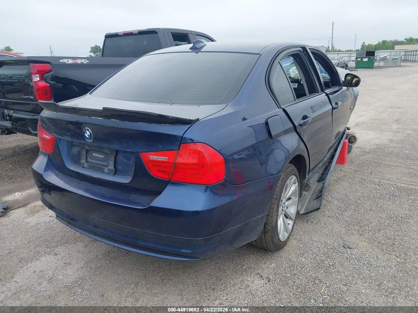 2011 BMW 3er VIN WBAPH5C55BA444593 IAAI salvage auction — FRONT END, Clear (Oklahoma), sold $425 on 2026-07-07 (photo 4)