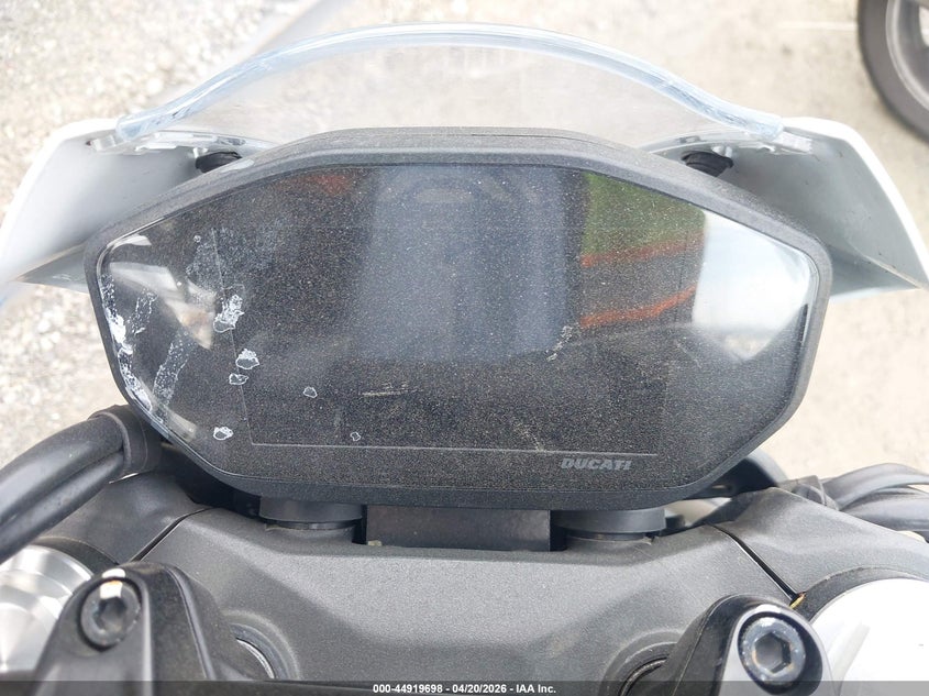 2024 Ducati Monster VIN ZDMMAMDT9RB009649 IAAI salvage auction — THEFT, Salvage (California), sold $3,300 on 2026-07-07 (photo 7)