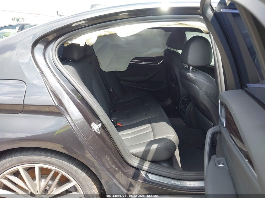 2018 BMW 5er VIN WBAJA5C51JWA38289 IAAI salvage auction — FRONT END, Salvage Title, sold $4,975 on 2026-07-15 (photo 8)