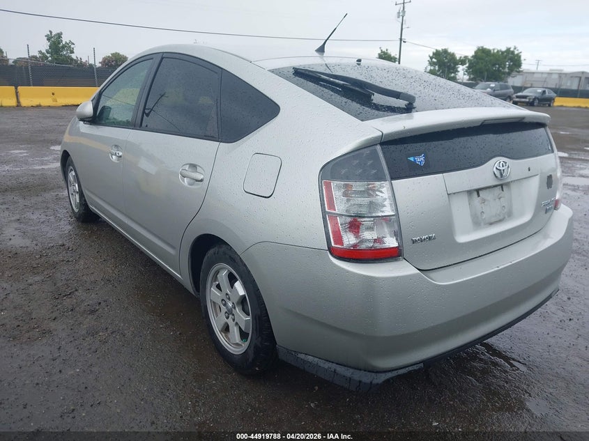 2005 Toyota Prius VIN JTDKB20UX53054347 IAAI salvage auction — THEFT, Salvage (California), sold $900 on 2026-07-09 (photo 3)