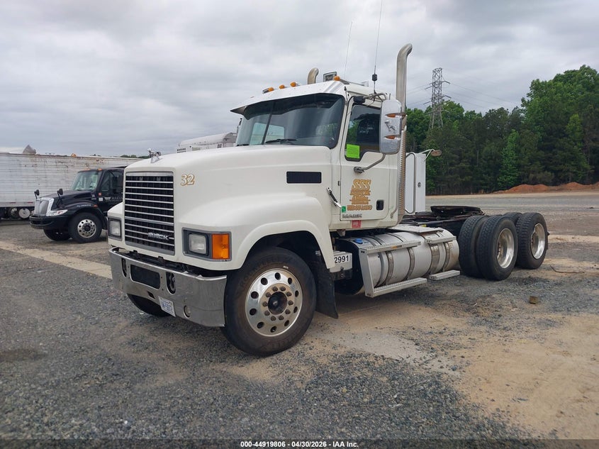 2016 Mack 600 rd600 VIN 1M1AN07Y5GM024749 IAAI salvage auction — ROLLOVER, Salvage (North Carolina), sold $7,300 on 2026-08-12 (photo 2)