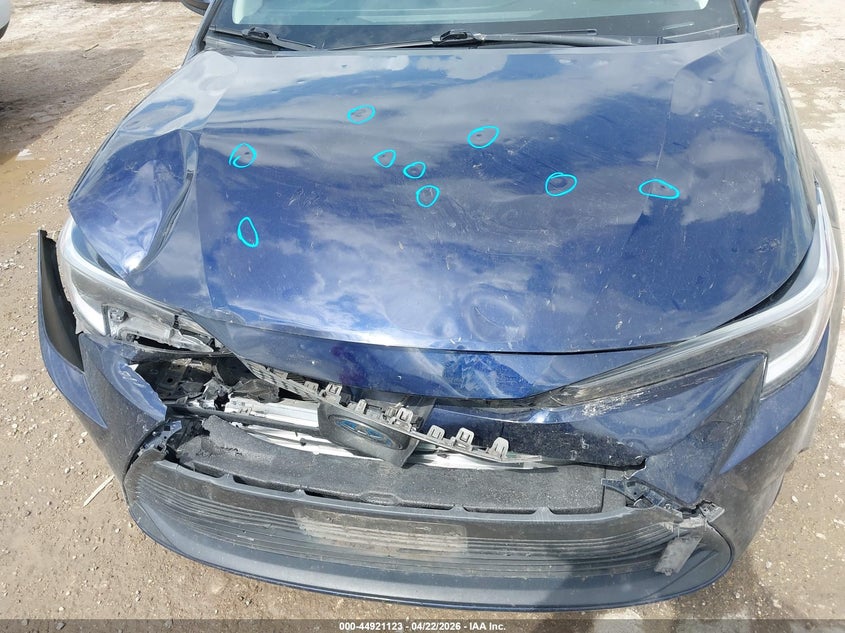 2023 Toyota Corolla VIN JTDBCMFE0PJ002863 IAAI salvage auction — HAIL, Original (Texas), sold $5,050 on 2026-07-27 (photo 6)