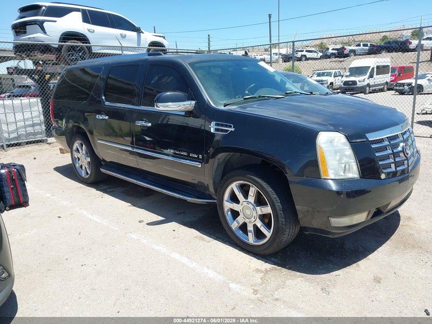 2007 Cadillac Escalade esv VIN 1GYFK66857R319365 IAAI salvage auction — NORMAL WEAR, Clear (Arizona), sold $1,350 on 2026-08-01 (photo 1)