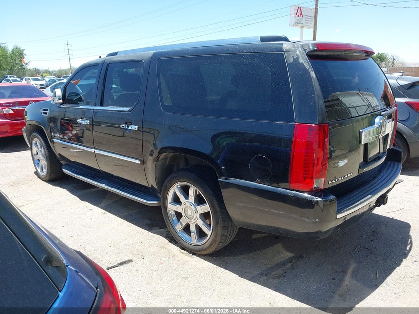 2007 Cadillac Escalade esv VIN 1GYFK66857R319365 IAAI salvage auction — NORMAL WEAR, Clear (Arizona), sold $25 on 2026-07-27 (photo 3)