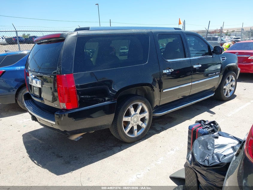 2007 Cadillac Escalade esv VIN 1GYFK66857R319365 IAAI salvage auction — NORMAL WEAR, Clear (Arizona), sold $1,350 on 2026-08-01 (photo 4)