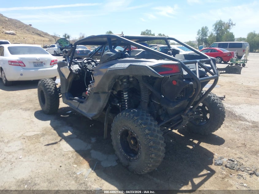 2018 Can-am/ brp Maverick VIN 3JBVDAW27JK000065 IAAI salvage auction — ROLLOVER, Salvage (California), sold $7,950 on 2026-07-28 (photo 3)