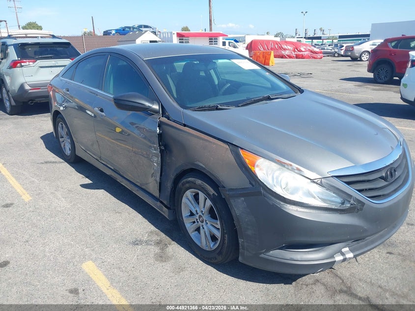 2014 Hyundai Sonata VIN 5NPEB4AC8EH930447 IAAI salvage auction — RIGHT SIDE, Salvage Title, sold $1,425 on 2026-07-06 (photo 1)