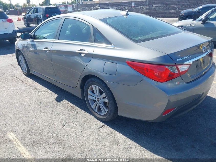 2014 Hyundai Sonata VIN 5NPEB4AC8EH930447 IAAI salvage auction — RIGHT SIDE, Salvage Title, sold $1,425 on 2026-07-06 (photo 3)