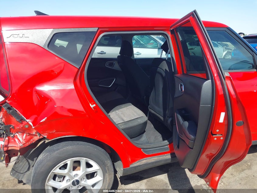 2022 Kia Soul VIN KNDJ23AU1N7159609 IAAI salvage auction — RIGHT REAR, Salvage (Arizona), sold $3,000 on 2026-07-28 (photo 8)