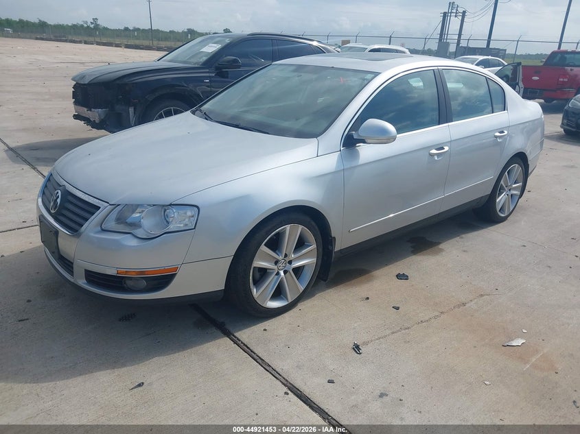 2010 Volkswagen Passat VIN WVWJK7AN7AE135479 IAAI salvage auction — NORMAL WEAR, Original (Texas), sold $225 on 2026-08-08 (photo 2)