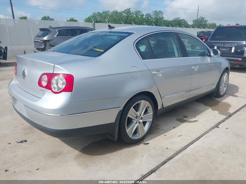 2010 Volkswagen Passat VIN WVWJK7AN7AE135479 IAAI salvage auction — NORMAL WEAR, Original (Texas), sold $225 on 2026-08-08 (photo 4)