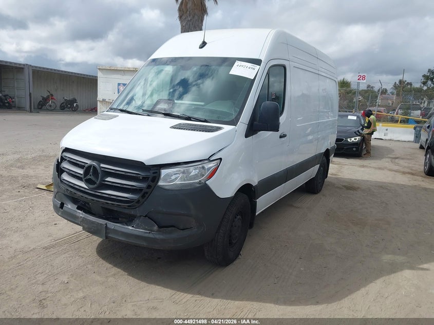 2025 Mercedes-benz Sprinter VIN W1Y4NBHY8ST202686 IAAI salvage auction — FRONT END, Salvage (California), sold $22,450 on 2026-07-22 (photo 2)