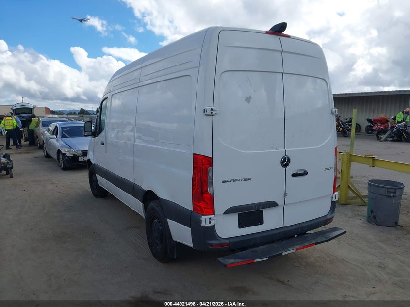 2025 Mercedes-benz Sprinter VIN W1Y4NBHY8ST202686 IAAI salvage auction — FRONT END, Salvage (California), sold $22,450 on 2026-07-22 (photo 3)