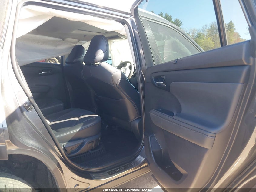 2021 Toyota Highlander VIN 5TDHBRCH0MS067204 IAAI salvage auction — LEFT FRONT, Salvage Title, sold $16,150 on 2026-07-17 (photo 8)