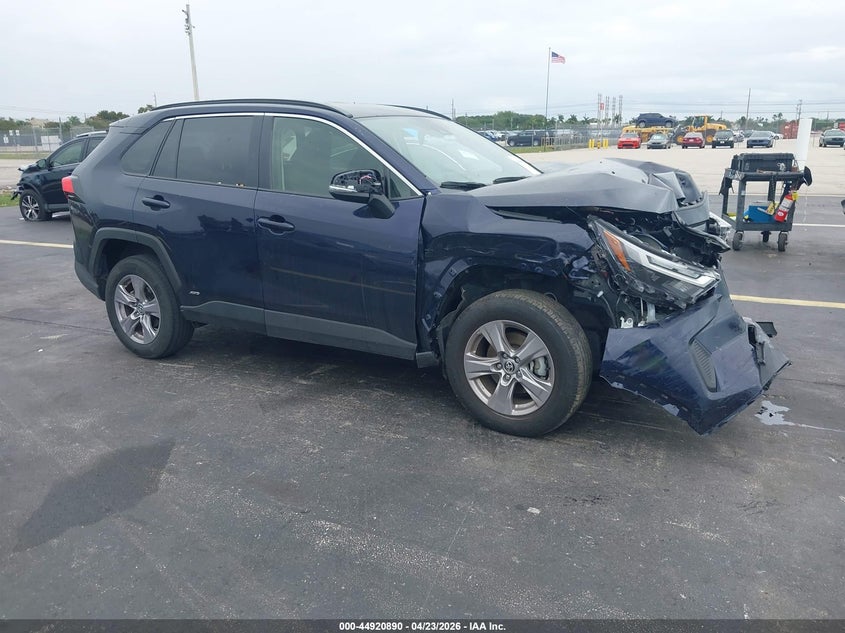 2025 Toyota Rav 4 VIN JTMRWRFV2SD315035 IAAI salvage auction — FRONT END, Certificate Of Destruction (Florida), sold $5,300 on 2026-07-30 (photo 1)