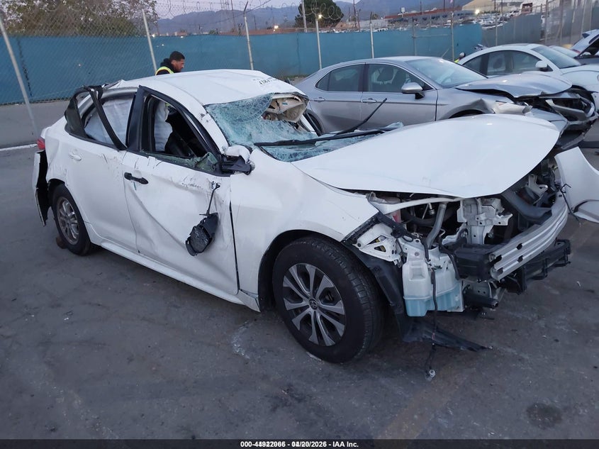2022 Toyota Corolla VIN JTDEAMDE6N3001773 IAAI salvage auction — ROLLOVER, Wait Title, sold $275 on 2026-07-22 (photo 1)