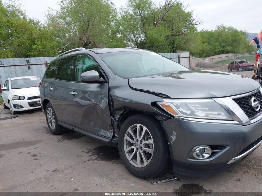 2015 Nissan Pathfinder VIN 5N1AR2MM2FC638255 IAAI salvage auction — FRONT END, Salvage (Utah), sold $1,600 on 2026-07-09 (photo 6)